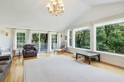 10 Cortland Dr, Amherst, MA 01002 - Photo 6