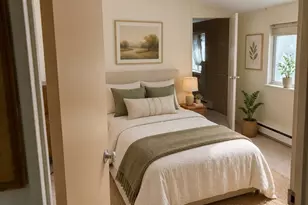 194 Robbins, Waltham, MA 02453 - Photo 2