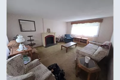 445 E 5th St, Boston, MA 02127 - Photo 10