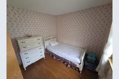445 E 5th St, Boston, MA 02127 - Photo 18
