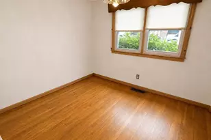 445 E 5th St, Boston, MA 02127 - Photo 6
