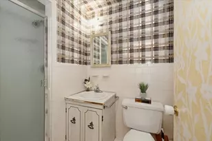 87 Hancock Rd, Needham, MA 02492 - Photo 20