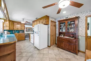 296 Pease Rd, East Longmeadow, MA 01028 - Photo 12