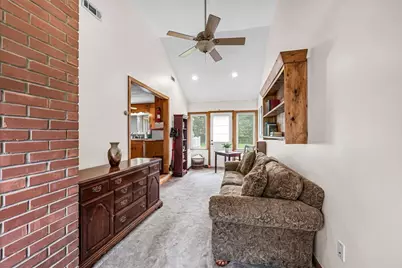 296 Pease Rd, East Longmeadow, MA 01028 - Photo 20