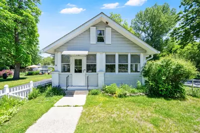 121 Merrill Rd, Springfield, MA 01119 - Photo 1