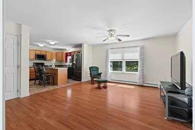 53 Farm St, Blackstone, MA 01504 - Photo 6