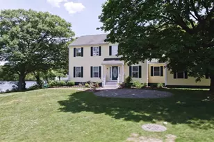 53 Farm St, Blackstone, MA 01504 - Photo 1