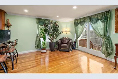 215 Saint Mary St #3, Needham, MA 02494 - Photo 4