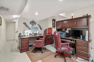 215 St Mary St, Needham, MA 02494 - Photo 18