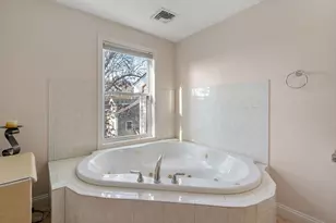 215 St Mary St, Needham, MA 02494 - Photo 12