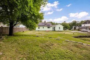 551 Fletcher St, Northbridge, MA 01588 - Photo 36