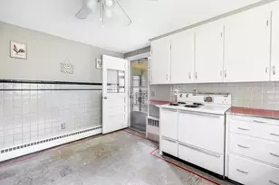 551 Fletcher St, Northbridge, MA 01588 - Photo 8