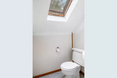 551 Fletcher St, Northbridge, MA 01588 - Photo 32