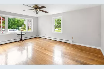 551 Fletcher St, Northbridge, MA 01588 - Photo 10