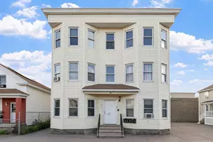 10 Kempton Ct, Lawrence, MA 01841 - Photo 2