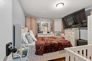 10 Kempton Ct, Lawrence, MA 01841 - Photo 4