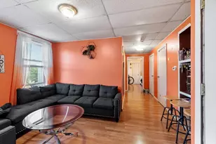 10 Kempton Ct, Lawrence, MA 01841 - Photo 8
