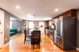 27 Sewall St, Revere, MA 02151 - Photo 4