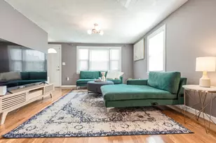 27 Sewall St, Revere, MA 02151 - Photo 6