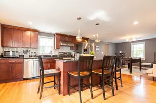 27 Sewall St, Revere, MA 02151 - Photo 2