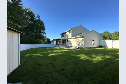 109 Vineland Ave, East Longmeadow, MA 01028 - Photo 28