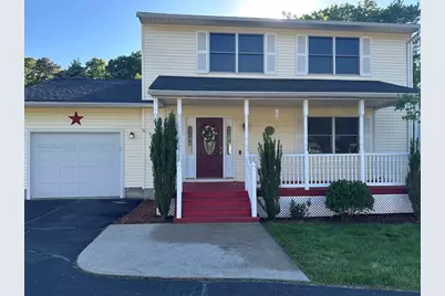 109 Vineland Ave, East Longmeadow, MA 01028 - Photo 2
