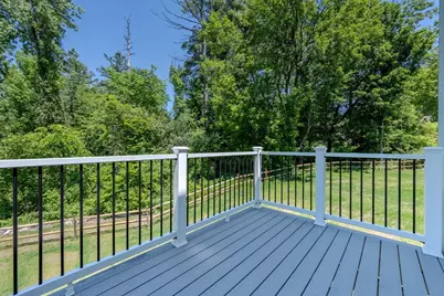 112 Genest St #12, Dracut, MA 01826 - Photo 16