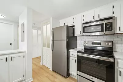 585 Revere Beach Pkwy #509, Revere, MA 02151 - Photo 1