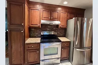 31 Muriel Ln, Milford, MA 01757 - Photo 4