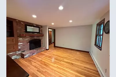 31 Muriel Ln, Milford, MA 01757 - Photo 8