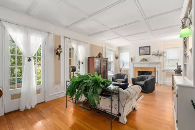 63 Winthrop Road #1, Brookline, MA 02445 - Photo 4
