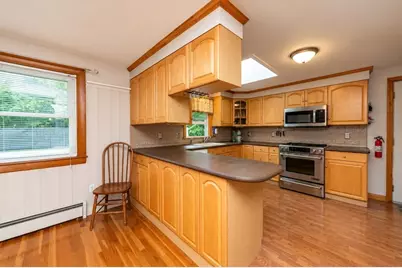 22 Woodside Avenue, Leominster, MA 01453 - Photo 10