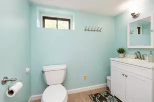 22 Woodside Ave, Leominster, MA 01453 - Photo 22
