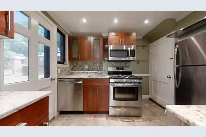 41 Grant Ave #41, Watertown, MA 02472 - Photo 2