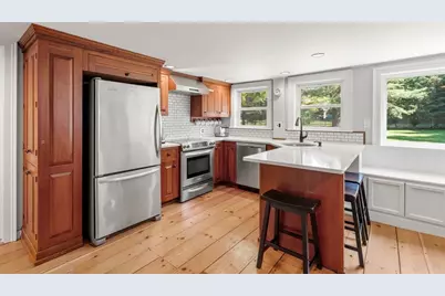 1689 High Street, Westwood, MA 02090 - Photo 10