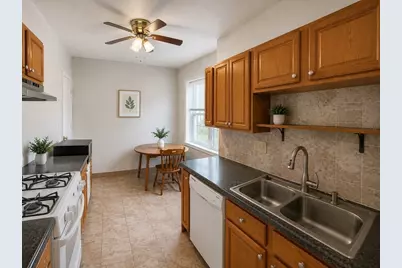 2001 Commonwealth Ave #32, Boston, MA 02135 - Photo 10