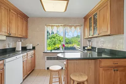 262 Clifton St, Belmont, MA 02478 - Photo 8