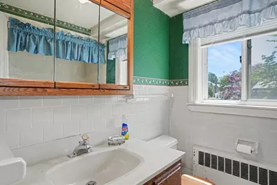 262 Clifton St, Belmont, MA 02478 - Photo 20