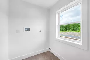 32 Balsam Hl Rd, Ludlow, MA 01056 - Photo 36