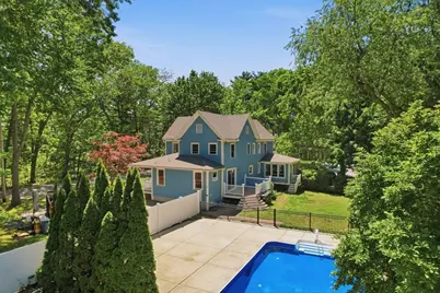 39 Beacon Street, Amesbury, MA 01913 - Photo 6