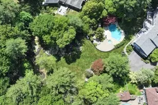 1 Grist Mill Ln, Hingham, MA 02043 - Photo 30