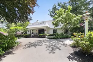 1 Grist Mill Ln, Hingham, MA 02043 - Photo 2