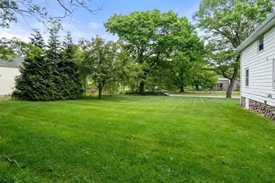 107 Winter Hill Rd, Holden, MA 01520 - Photo 24