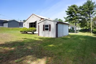 281 Chauncey Walker St, Belchertown, MA 01007 - Photo 18
