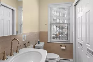 139 W 6th, Boston, MA 02127 - Photo 16