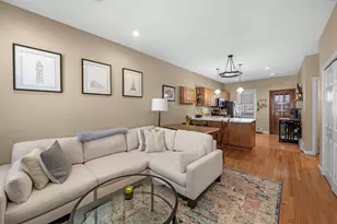 139 W 6th, Boston, MA 02127 - Photo 6