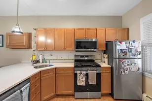 139 W 6th, Boston, MA 02127 - Photo 10