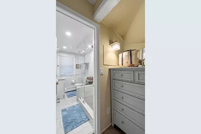 139 W 6th #1, Boston, MA 02127 - Photo 24