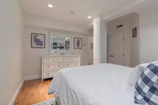 15 Garrison St, Boston, MA 02116 - Photo 10