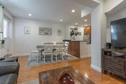 15 Garrison St #1, Boston, MA 02116 - Photo 4